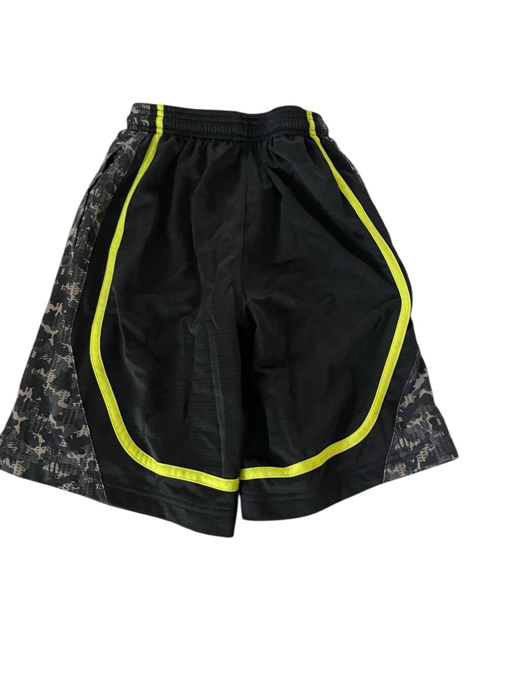 Unbranded Boys Black Green Camo Athletic Basketball Shorts Youth Medium 10/12